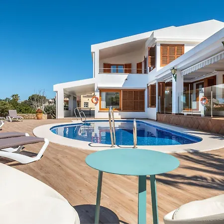 Garrido Villa Puerto Colom